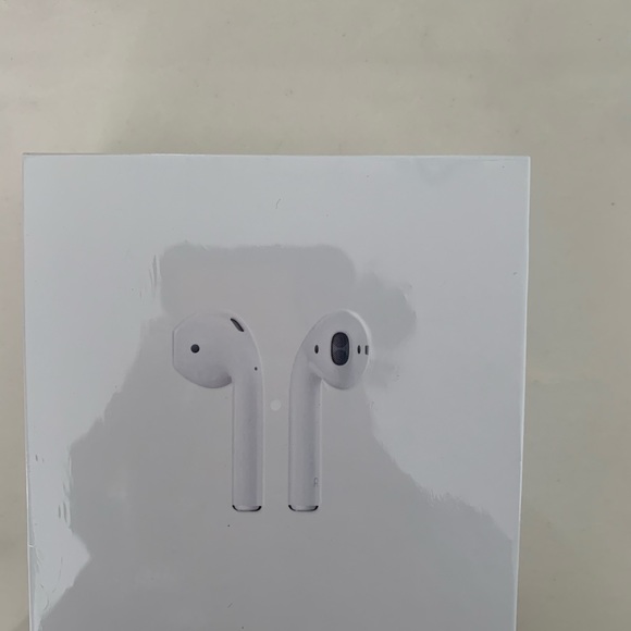 AirPods Generation 2 - Picture 3 of 5